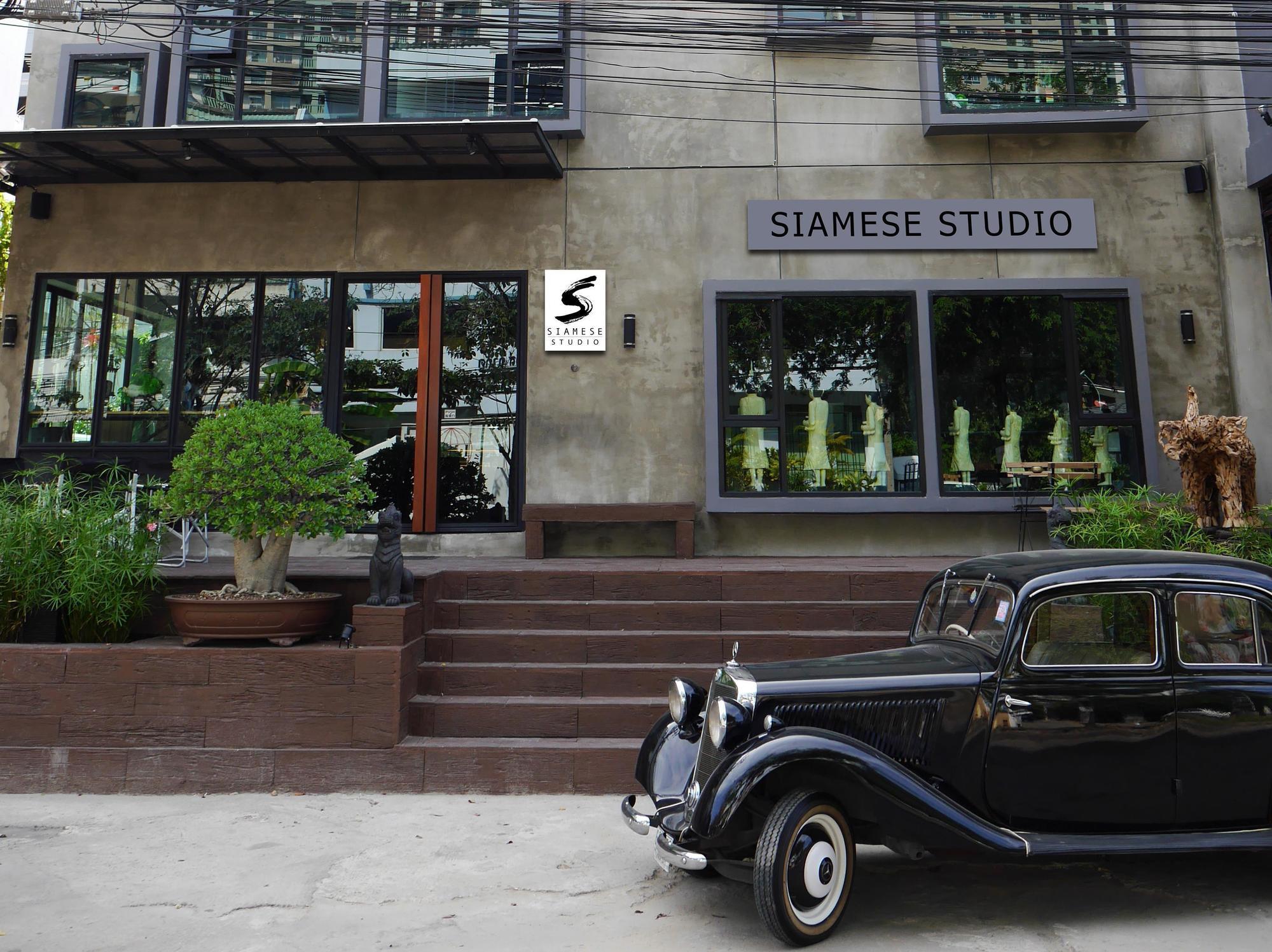 Hotel Siamese Studio