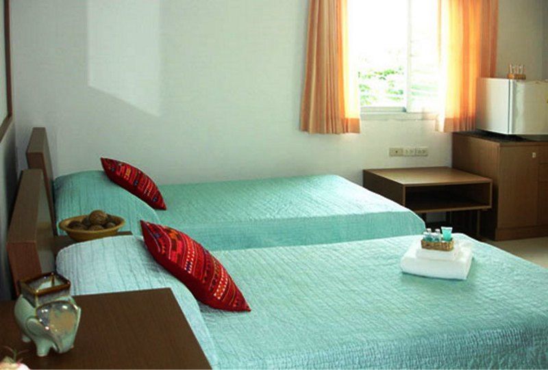 Hotel The Ivory, Suvarnabhumi Airport