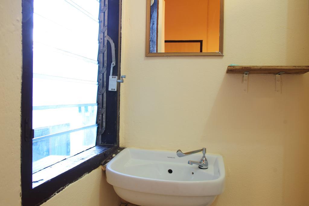 Homestay Eco House *
