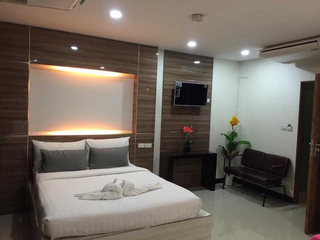 Asrama D-box