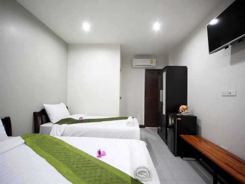 Hotel Paragon One 2*