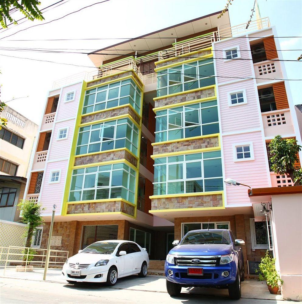 Oyo 75405 Ladda Place Hotel Bangkok