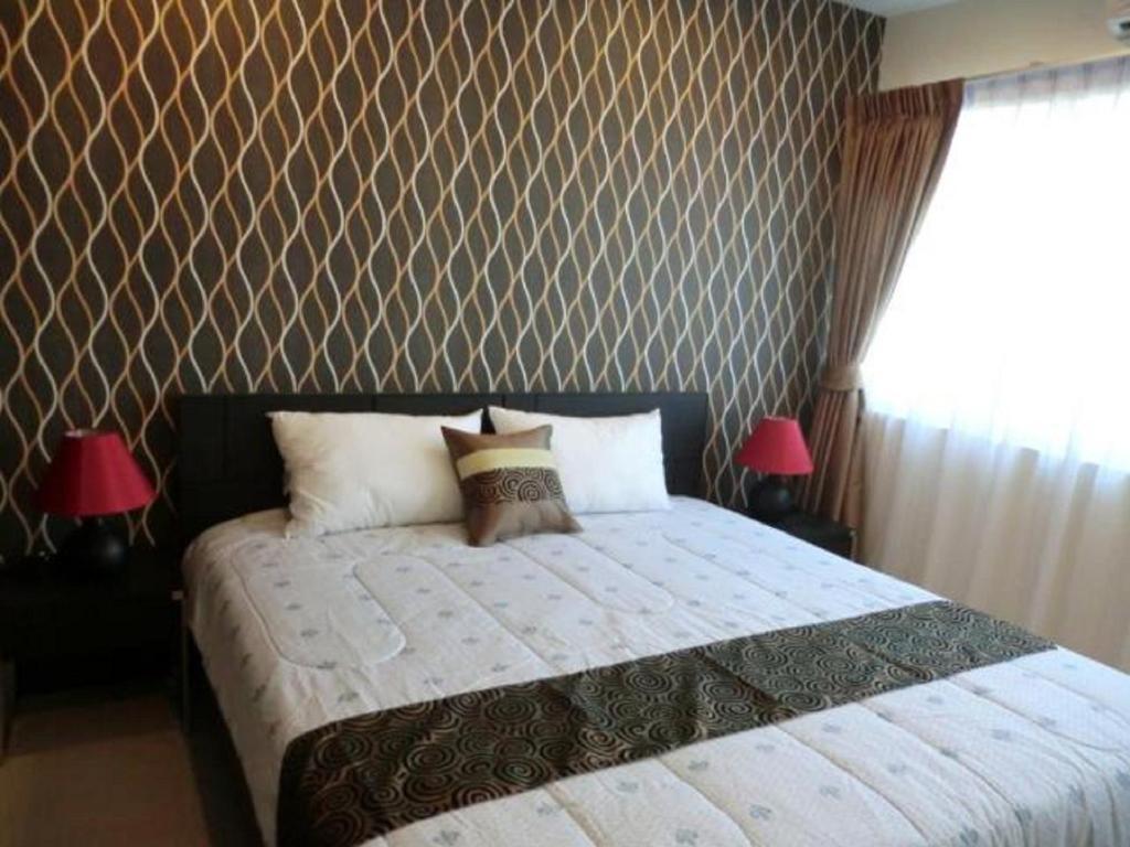 The Mix - Bts Phrakhanong Hotel 3*