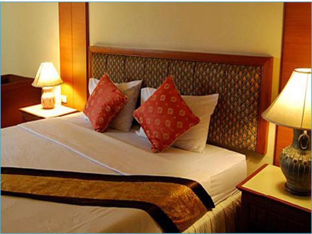 King Royal Garden Hotel