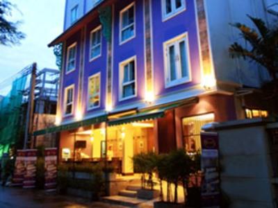 Hotel Sawasdee @ Sukhumvit Soi 8 3*