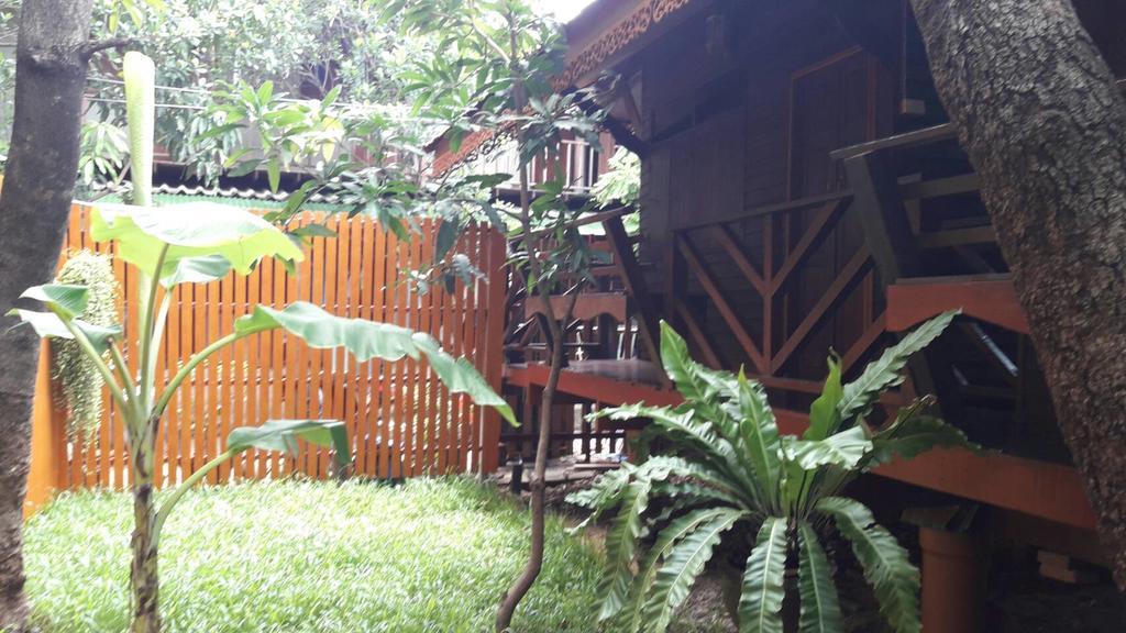 Fahsai Antique Homestay Near Brt * Bangkok