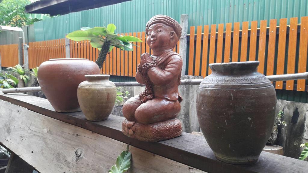 Fahsai Antique Homestay Near Brt Bangkok