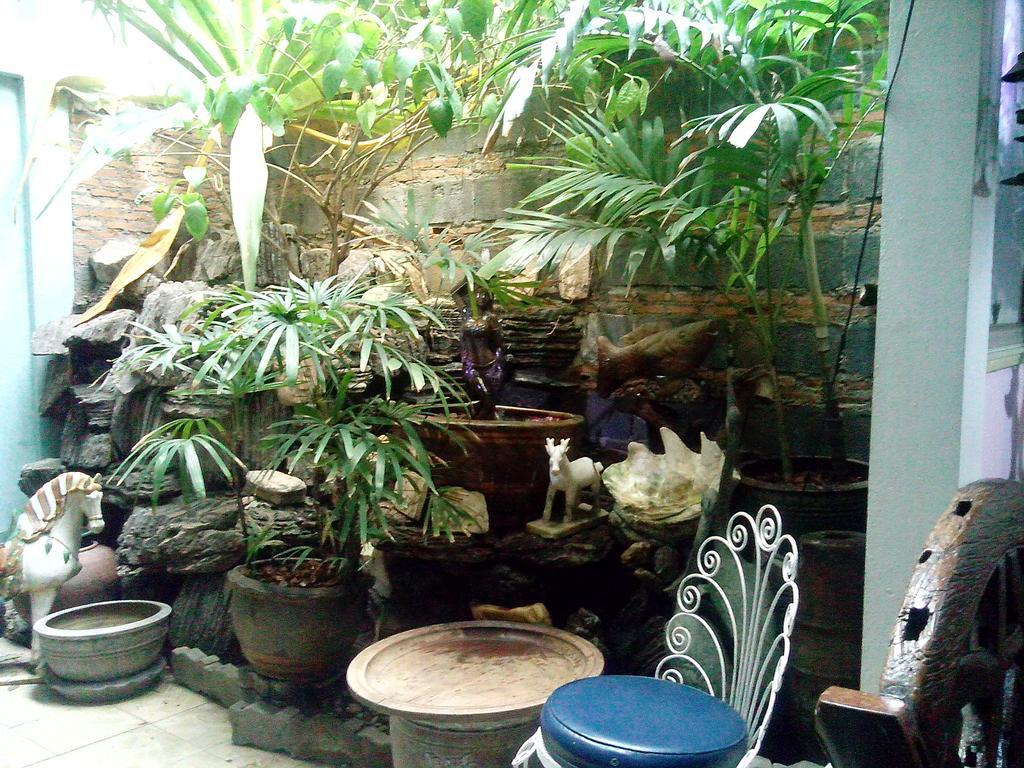 Gasthuis Café De Baan Raow Bangkok
