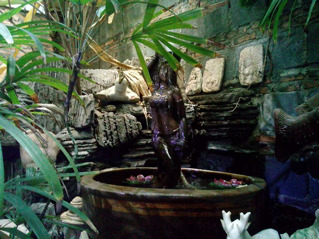 Café De Baan Raow Gasthuis Bangkok