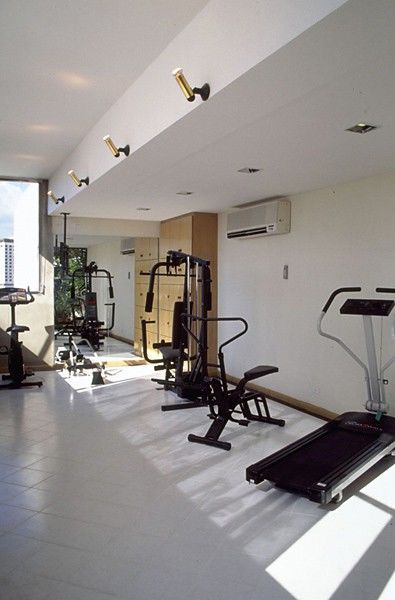 Myqsilom.elegance Hotel 3*