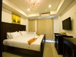 Richly Bangkok
