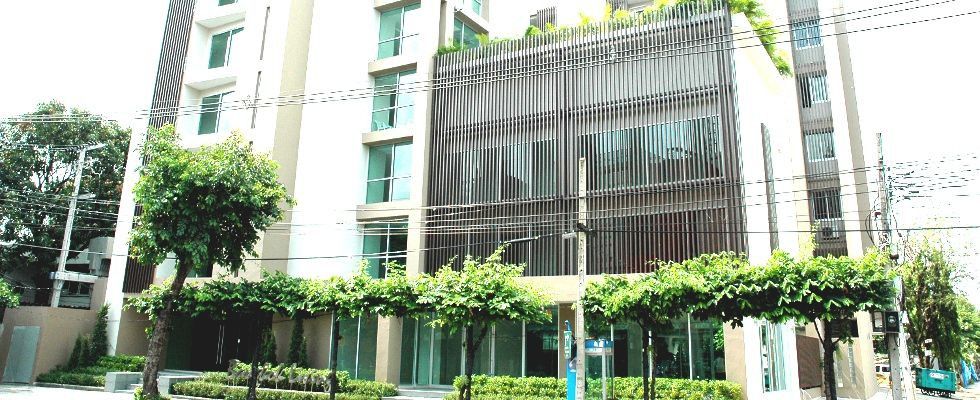 Aparthotel Living 3*
