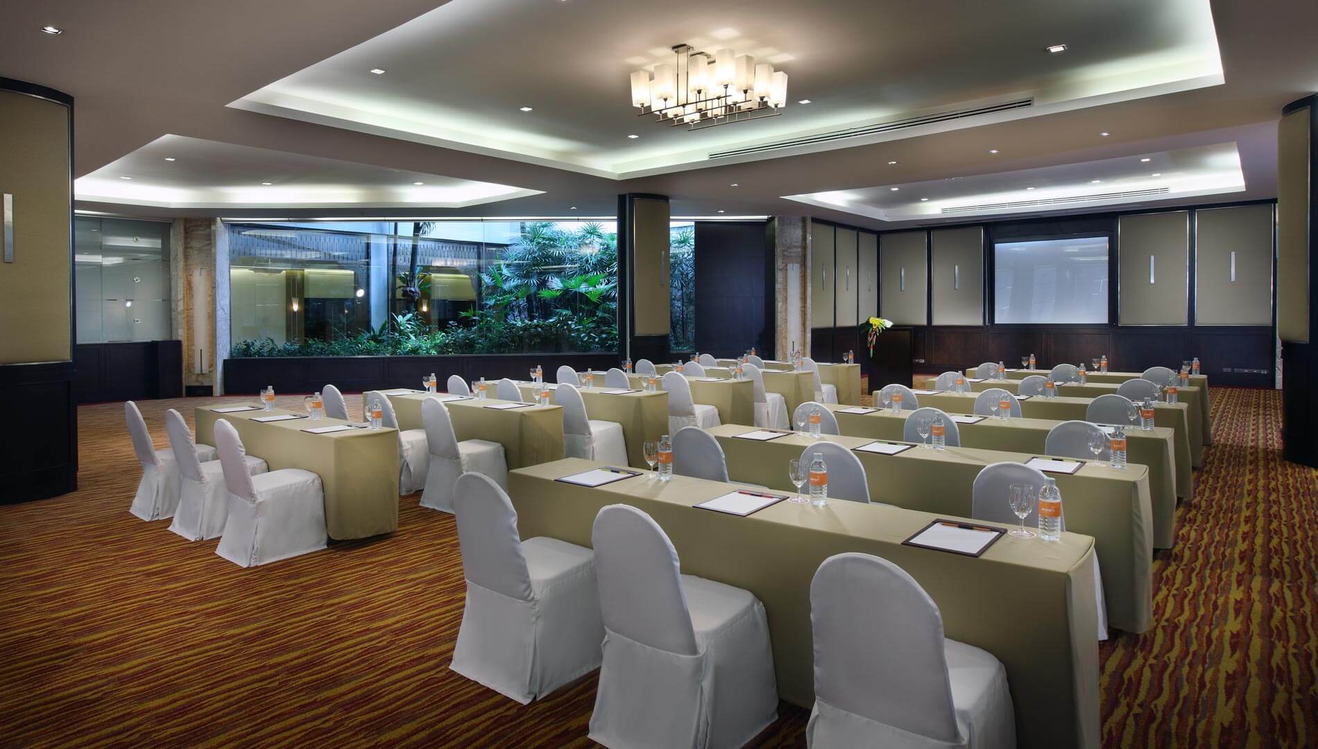 Hotel Amari Don Muang Airport 5*