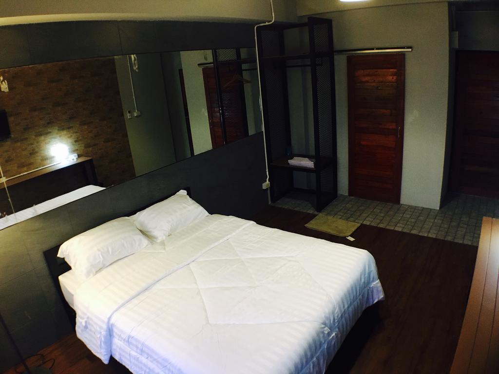 Guest house Popcorn House Ratchada Bangkok