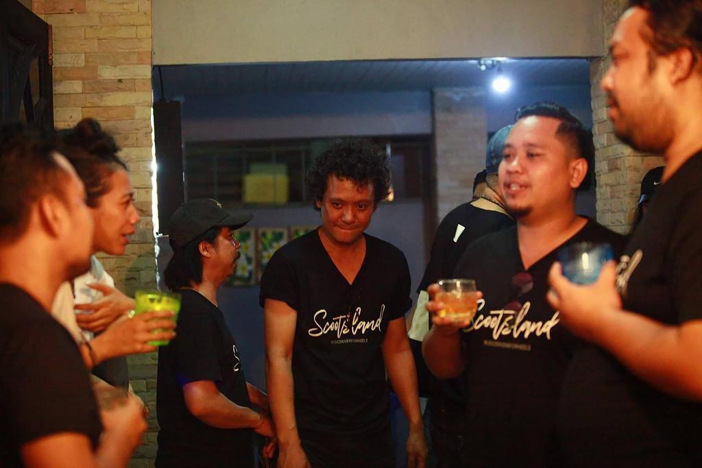 Wisma tamu Pyat Music And Artel