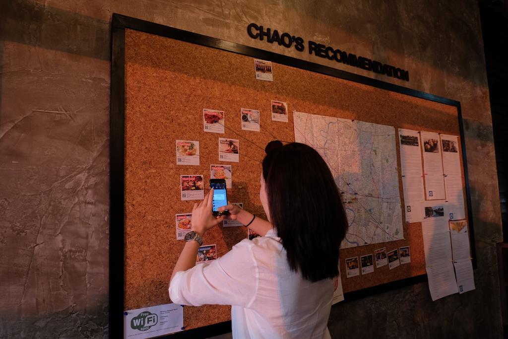 Chao Hostel