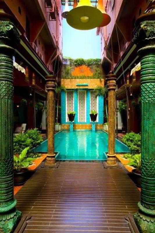 Imm Fusion Hotel