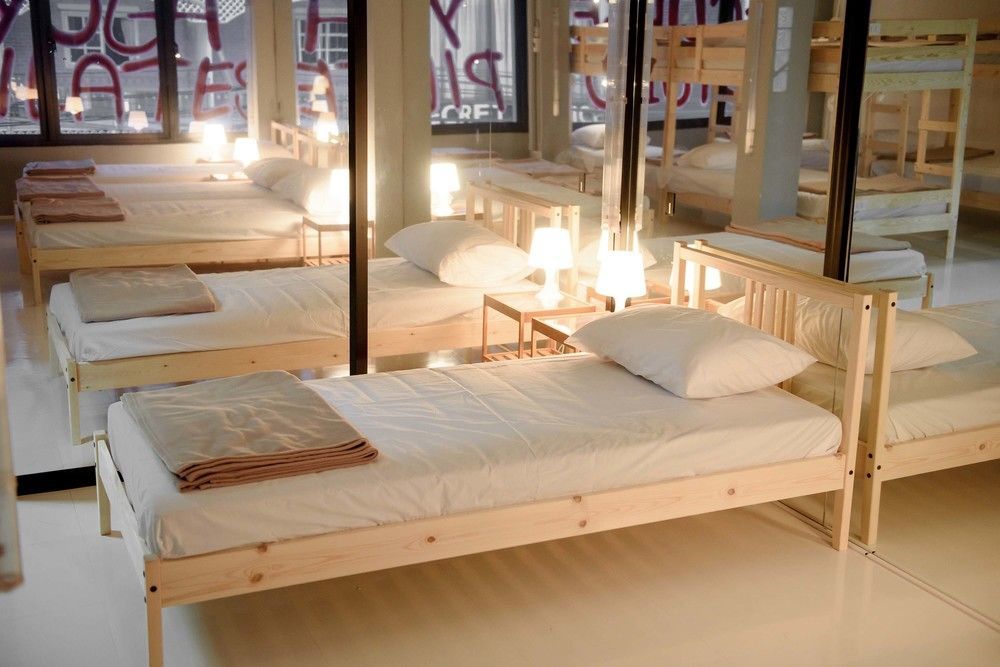 Oyo 783 Brunch Marker Cafe&hostels Hotel Bangkok