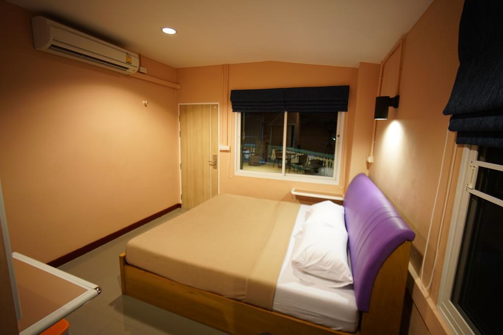 Hostel Urban Bangkok
