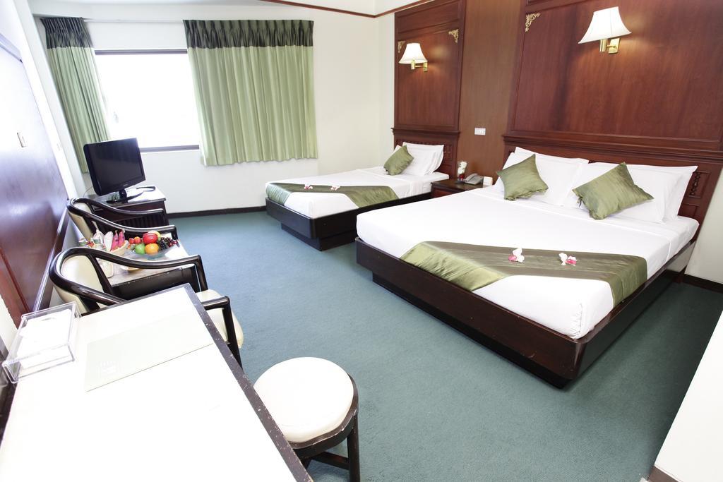 Hotel Mido 4*