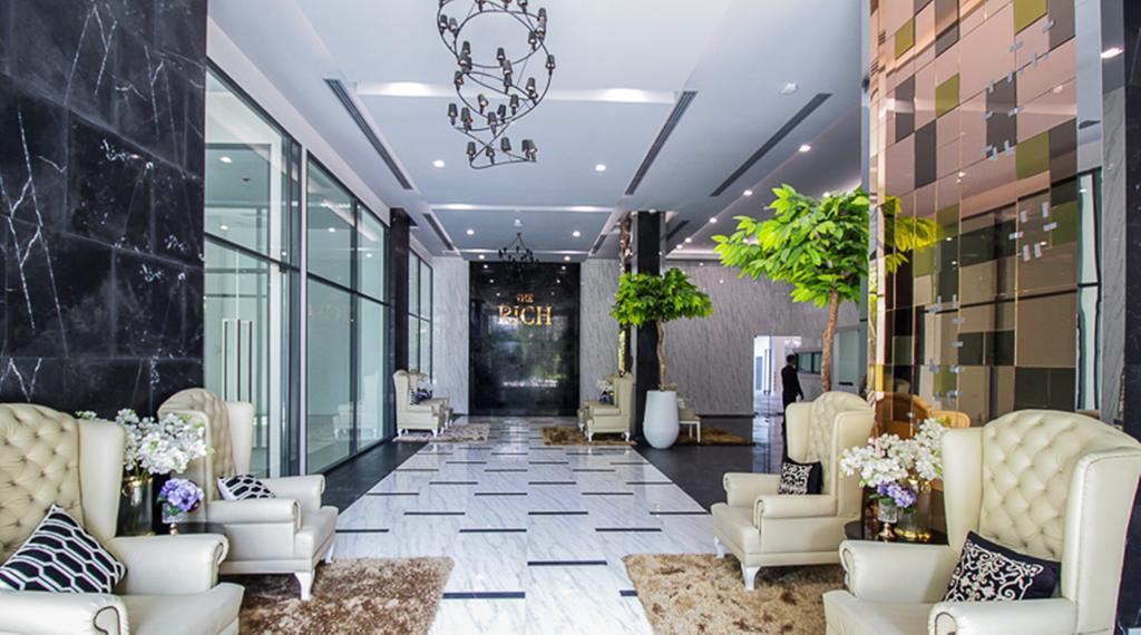 Apartemen Wooden