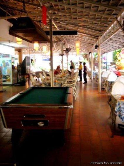Sawasdee Smile Hostel *
