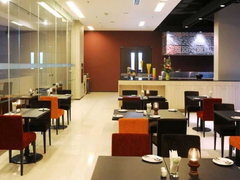 Hotel Vic 3 4*