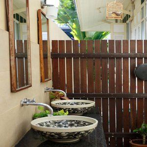 Baan Dinso Albergue *