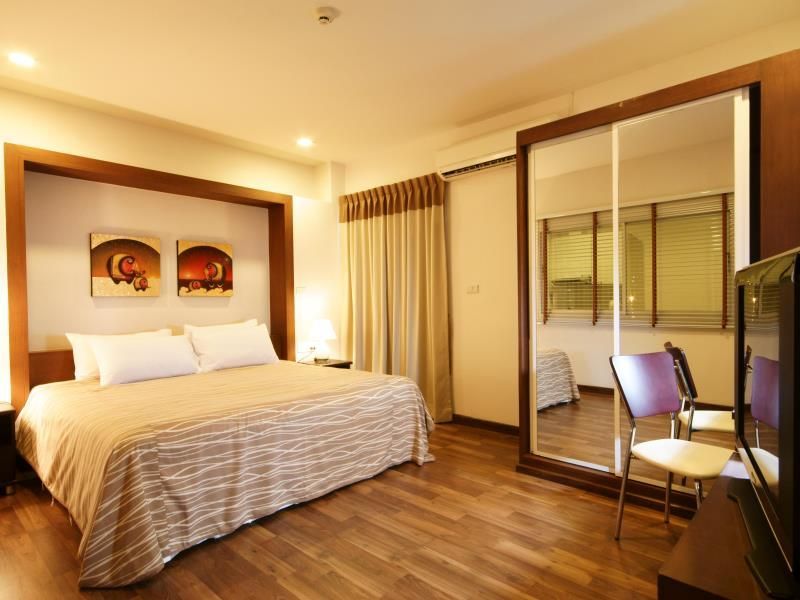 I Sathorn Bangkok