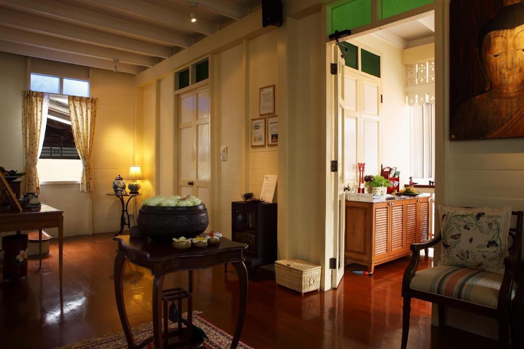 Baan Dinso Albergue