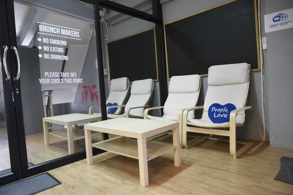 Oyo 783 Brunch Marker Cafe&hostels