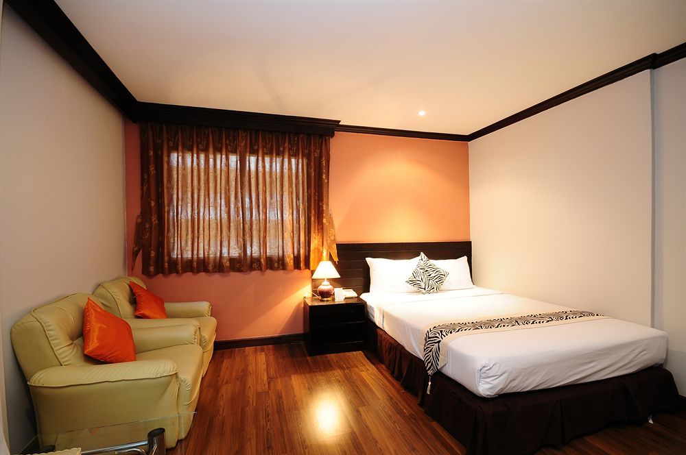 Maxim's 3* Bangkok