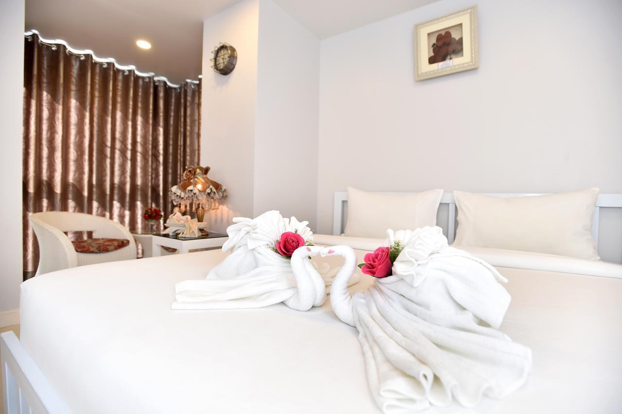 Parvena Sathorn Hotel 3*