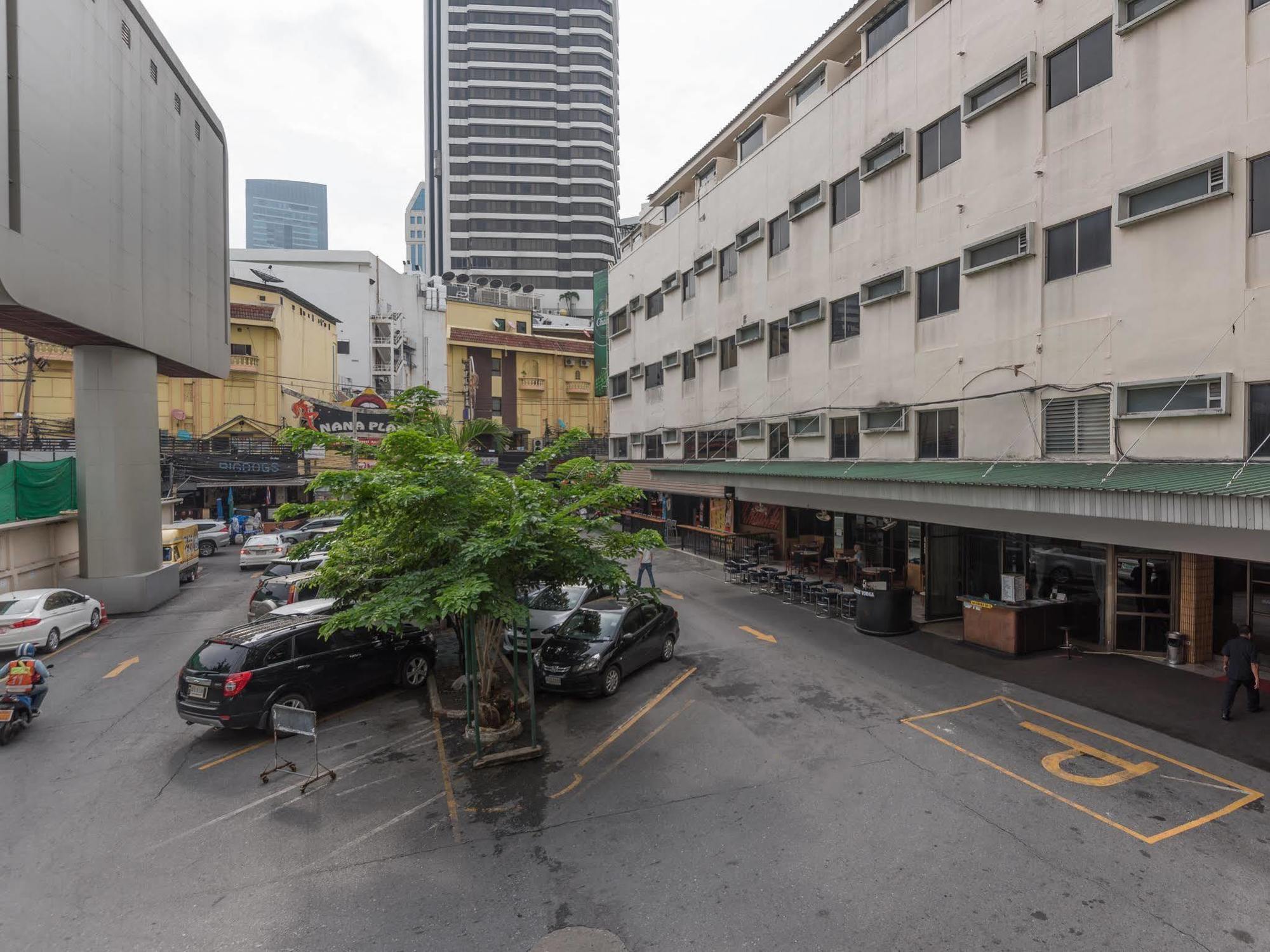 Hotel Nana Hotel Bangkok