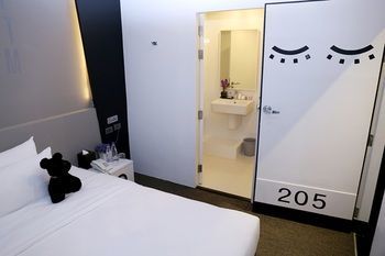 Sleep Box By Miracle -booked On Hourly Basis Banguecoque