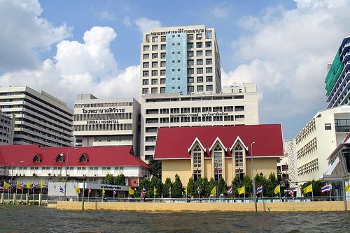 Jl Siriraj Hotel Bangkok