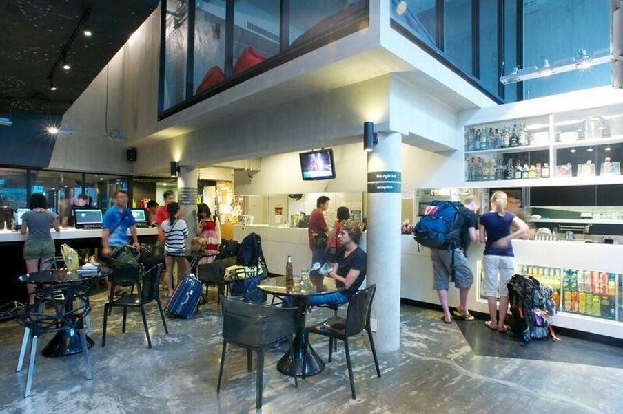 Hostel Lub D Siam - Opposite Mbk & Next To Skytrain - Perfect For Shopping Lovers!