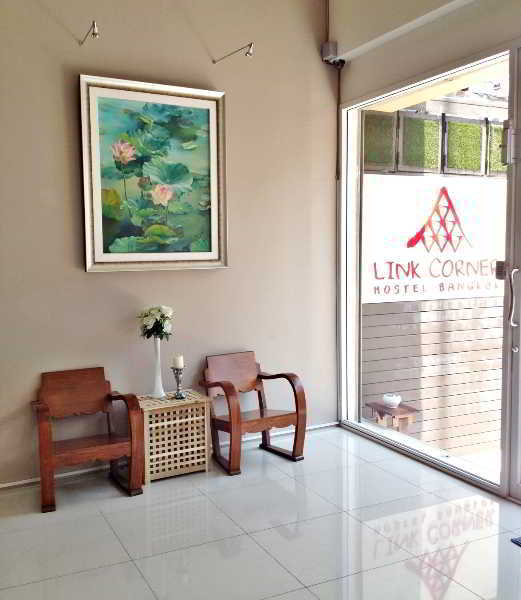Link Corner Asrama Bangkok