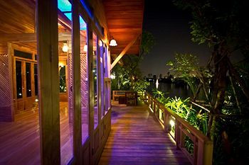 Hotel Jumpunta Gardenview