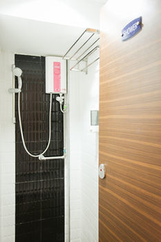 8 Sukhumvit Nana Hotel