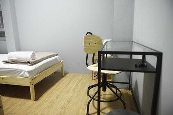 Hotel Oyo 783 Brunch Marker Cafe&hostels 2*