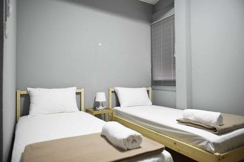 Oyo 783 Brunch Marker Cafe&hostels 2* Bangkok