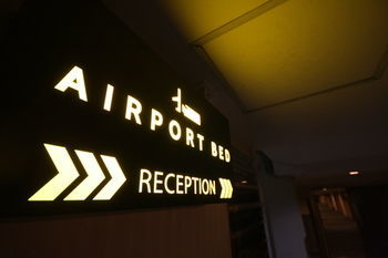 Airport Bed Hotel