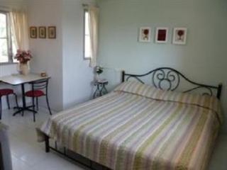 Thanapa Mansion Guest house *