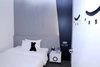 Albergue Sleep Box By Miracle -booked On Hourly Basis Banguecoque