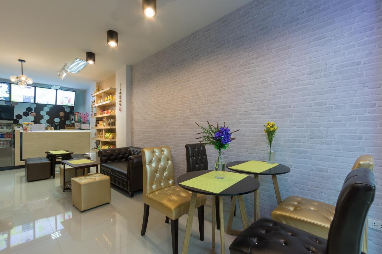 Aparthotel Jr Mansion On Nut Soi 25 2*