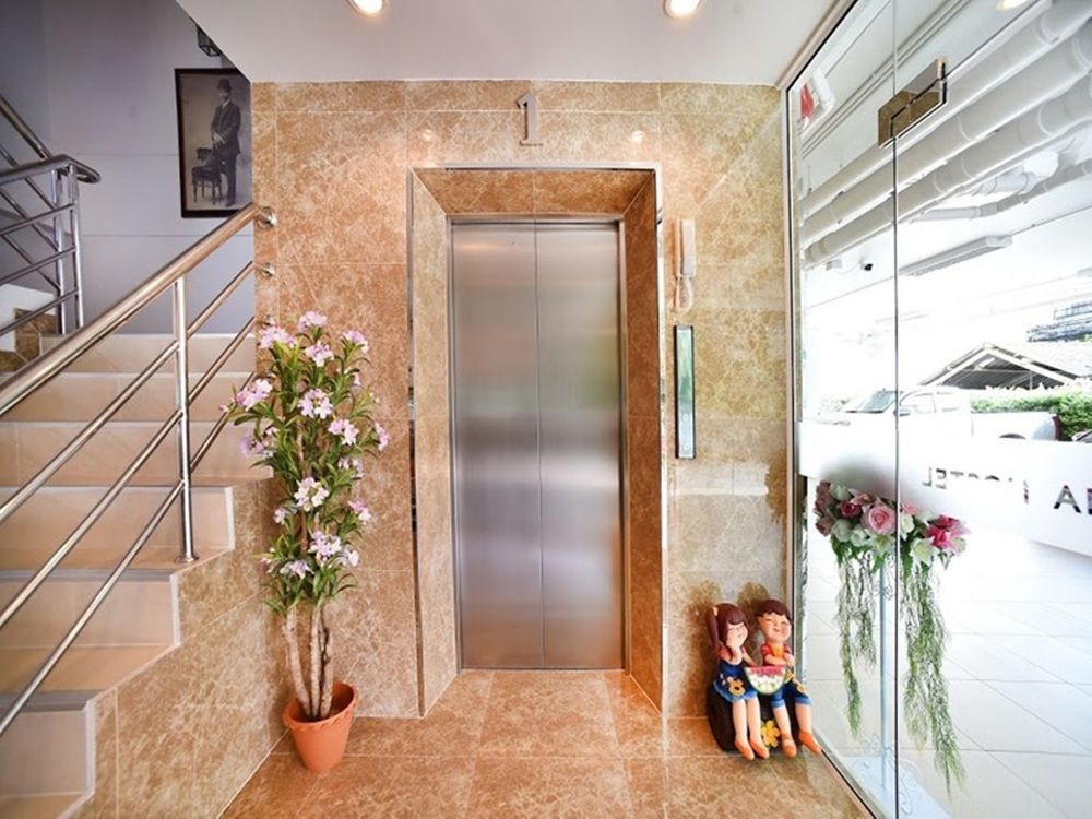 Hotel Parvena Sathorn 3*