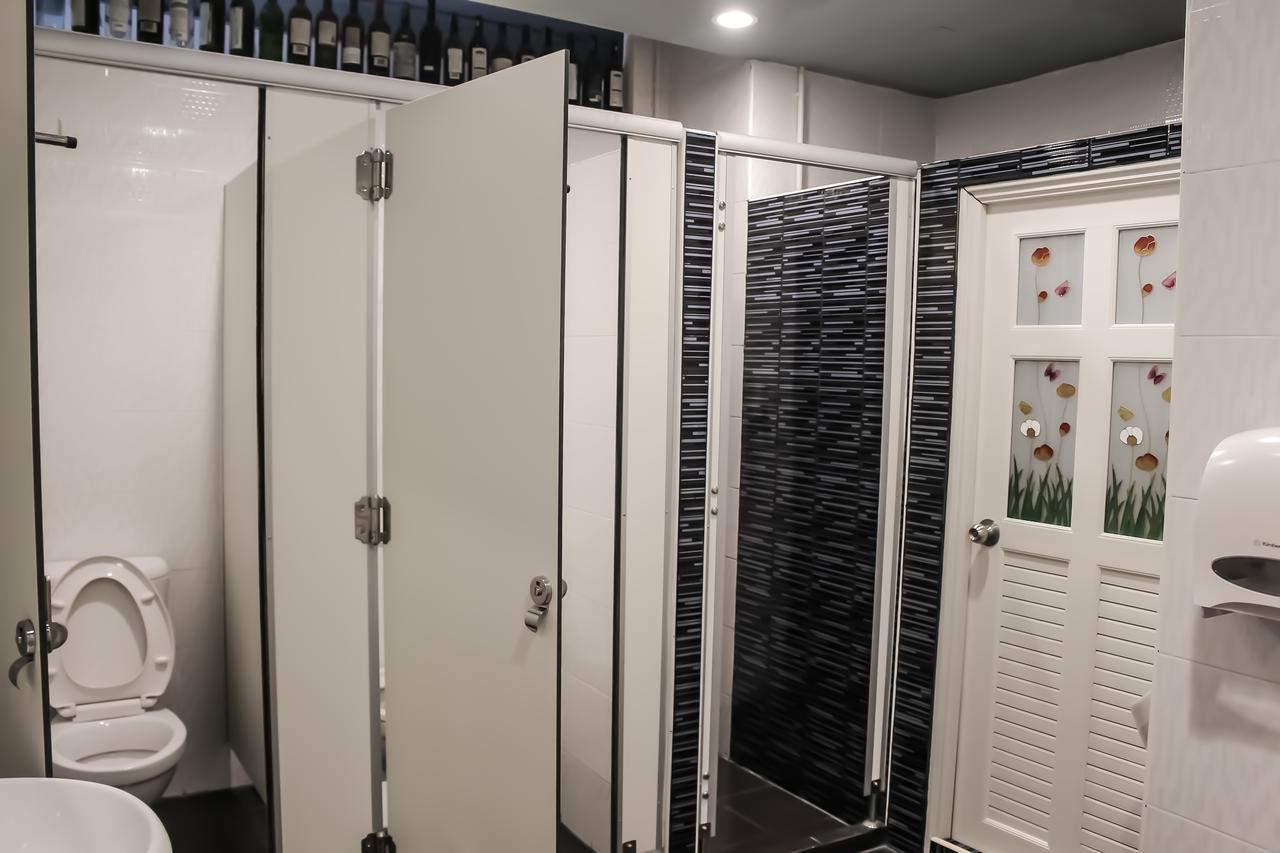 Hostel Khaosan Station (adults Only)