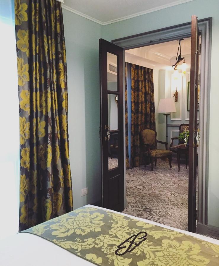 Sara's Hotel 3*