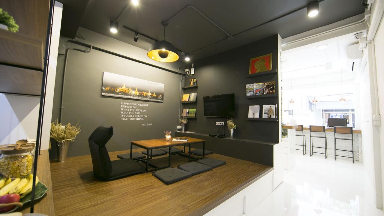 Hostel Lamurr Sukhumvit 41 *